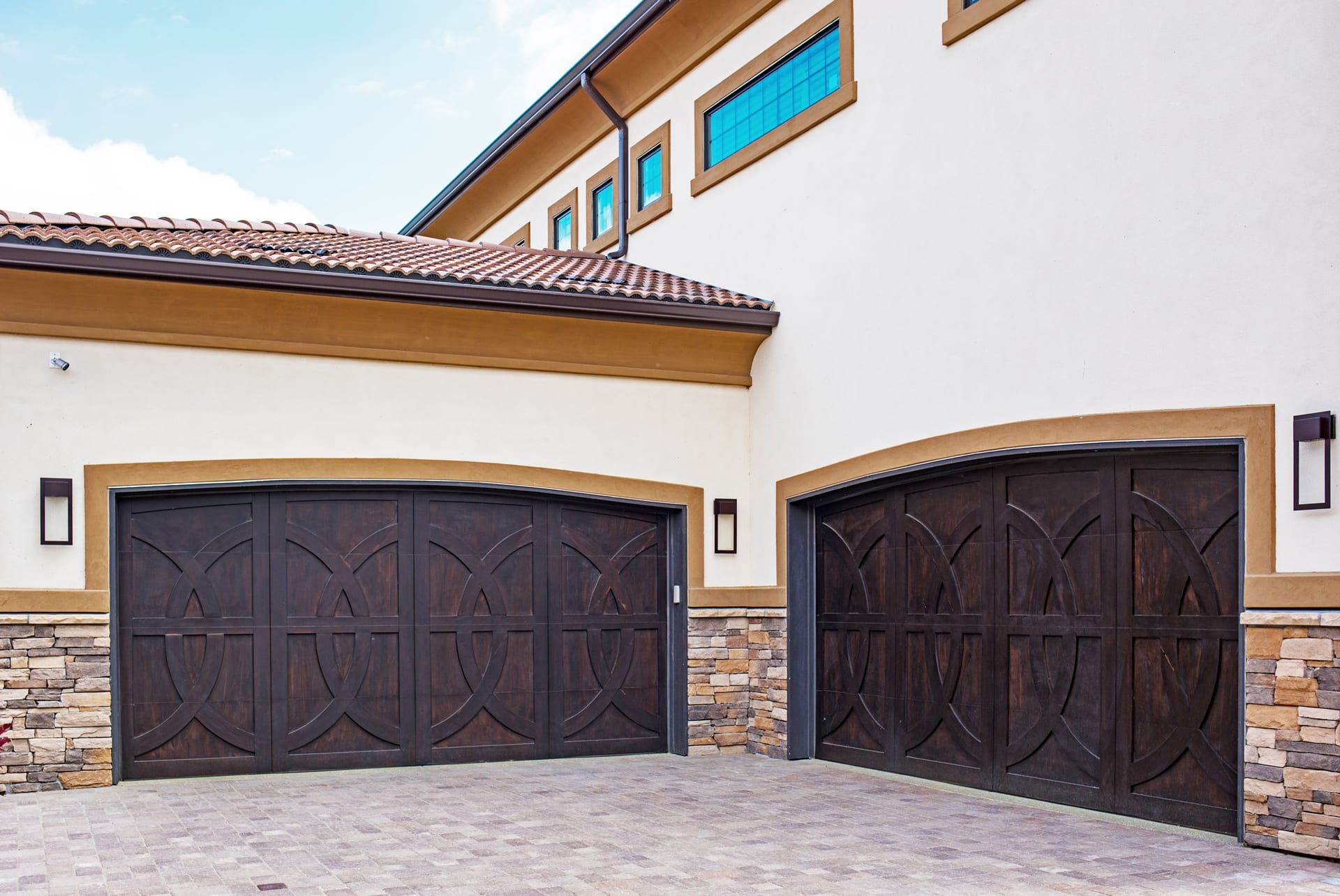 Planned maintenance garage door service