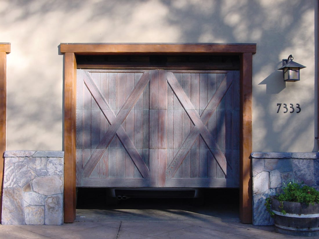 Carriage house garage doors Des Moines