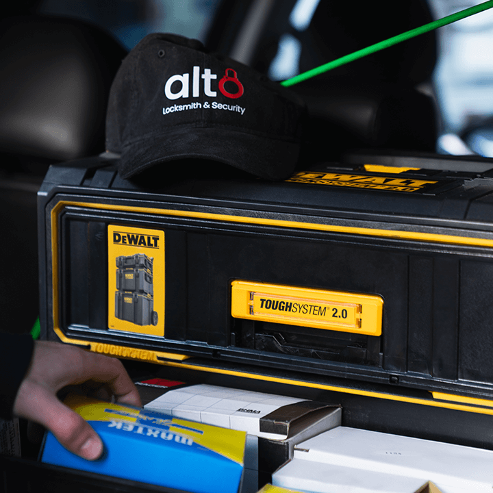 Safe locksmith services NYC