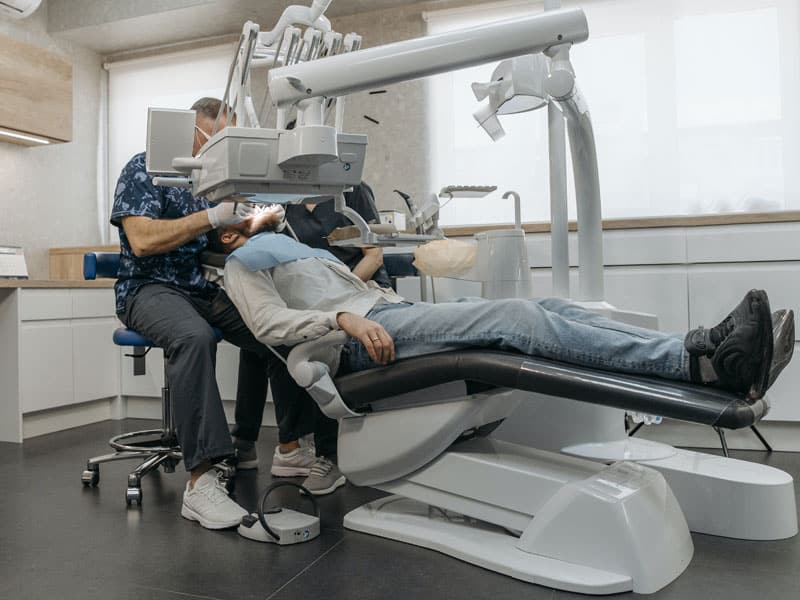 Emergency dental care