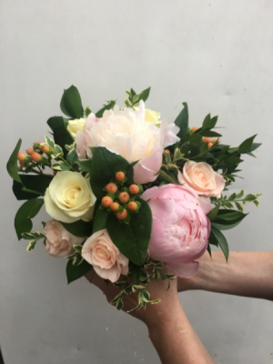 Sweethearts flower arrangement