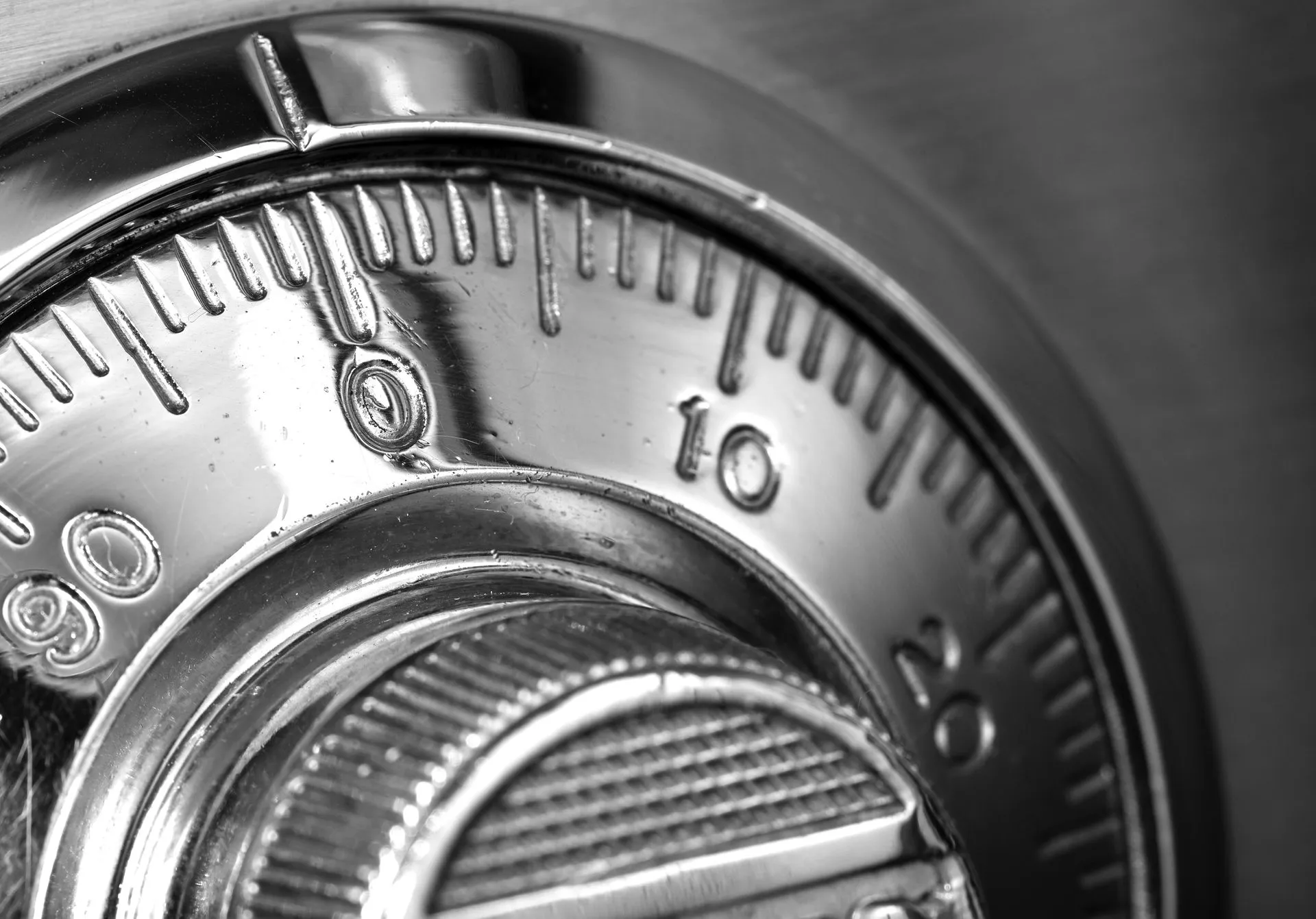 Safe and vault services