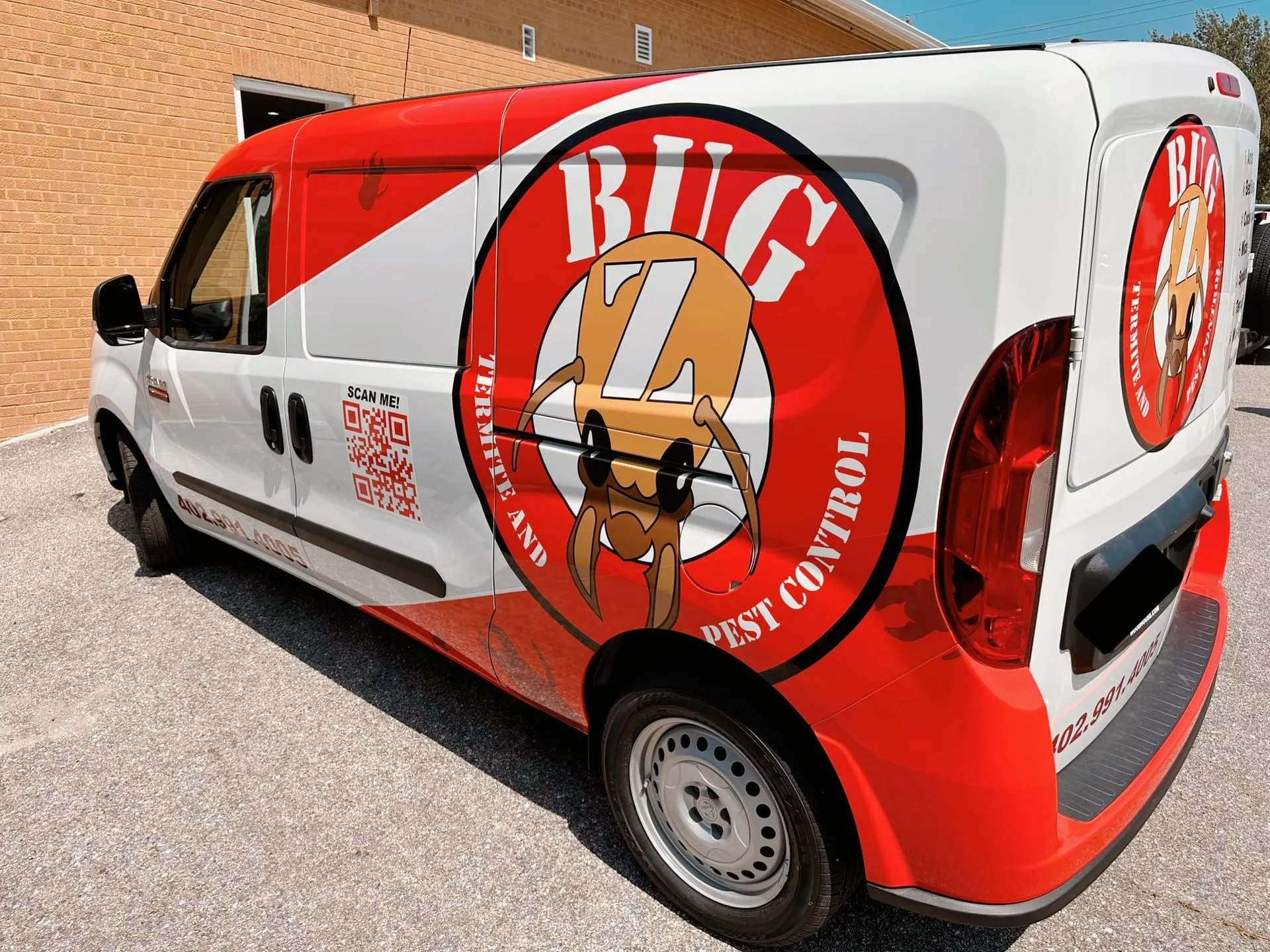 Bug-Z Pest Control vehicle