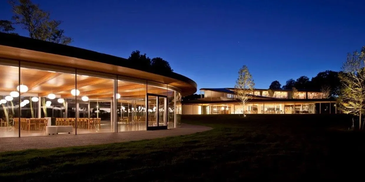 Commercial electrical installation