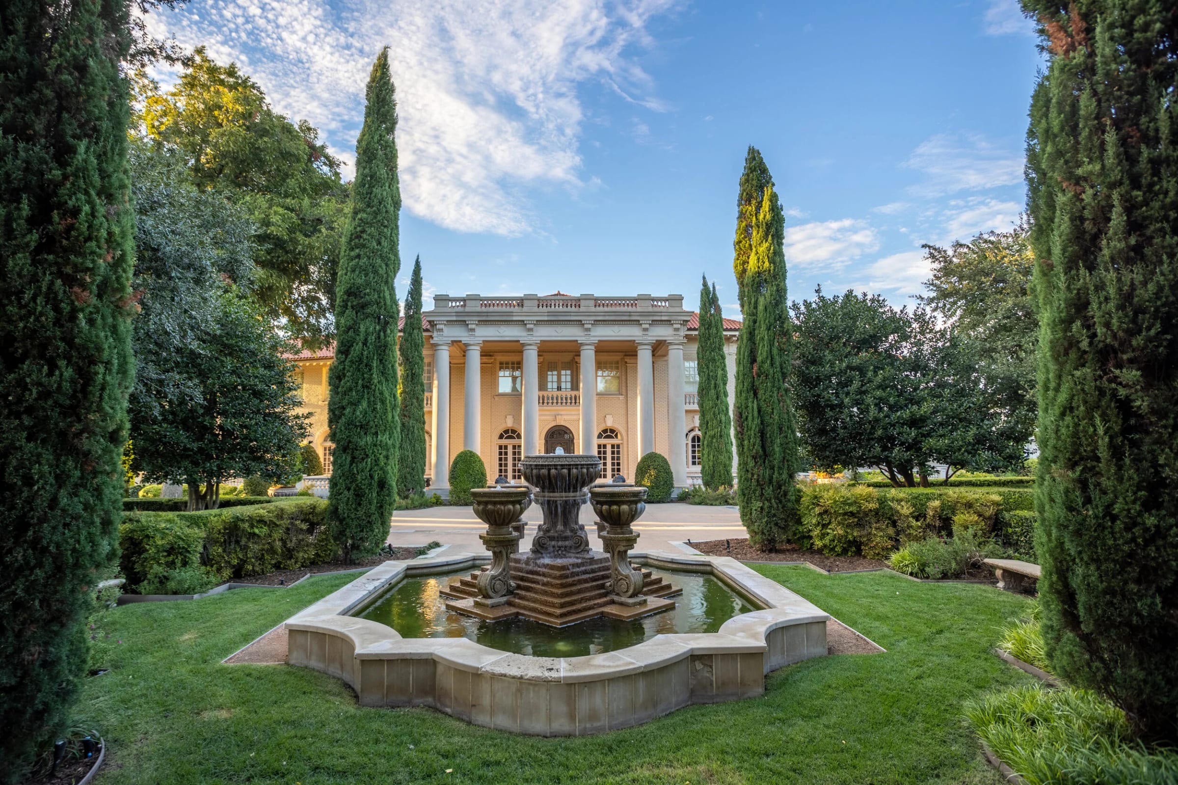 Cody Landscape - Fort Worth property