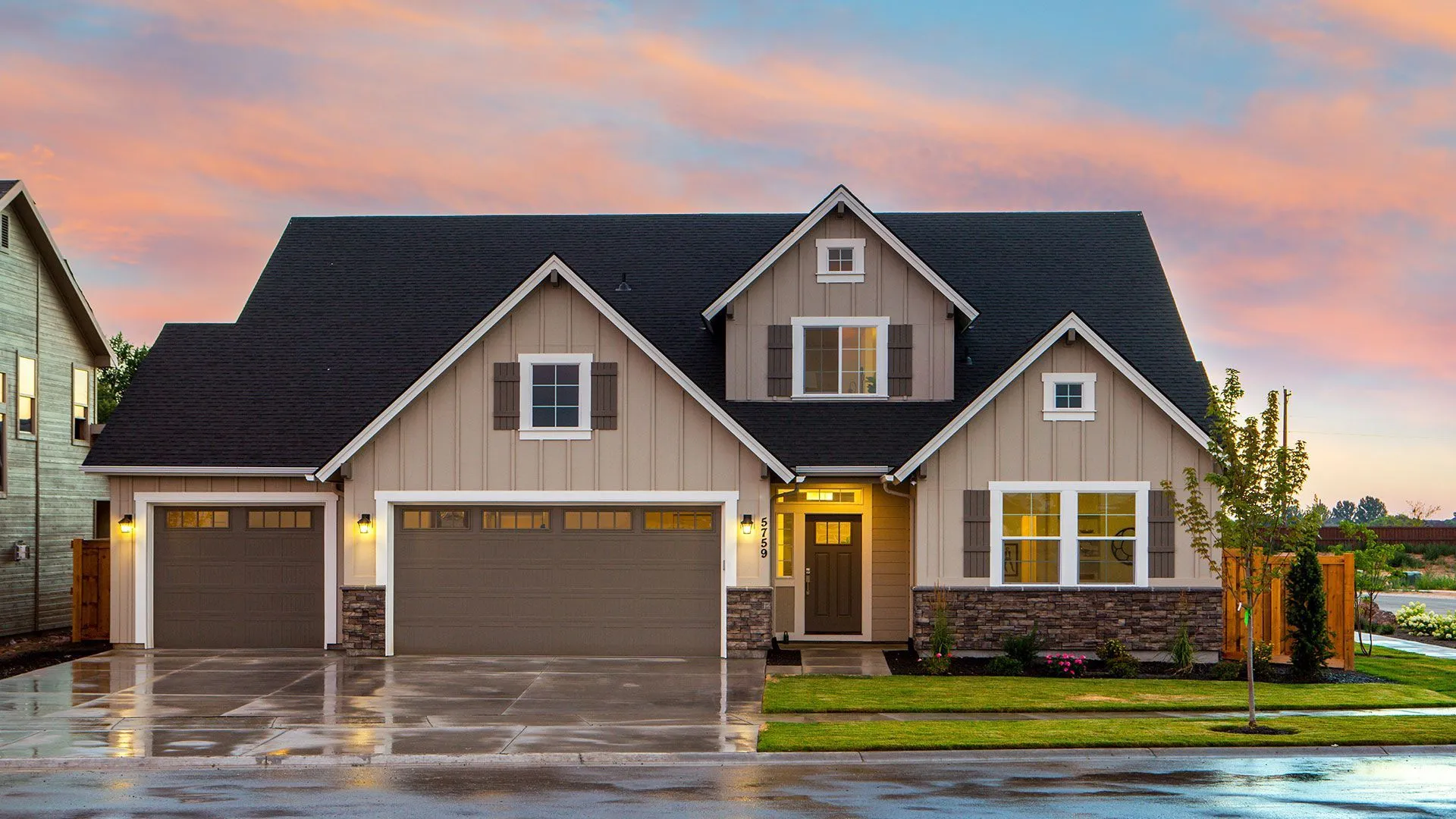 Garage door repair company in Fresno CA