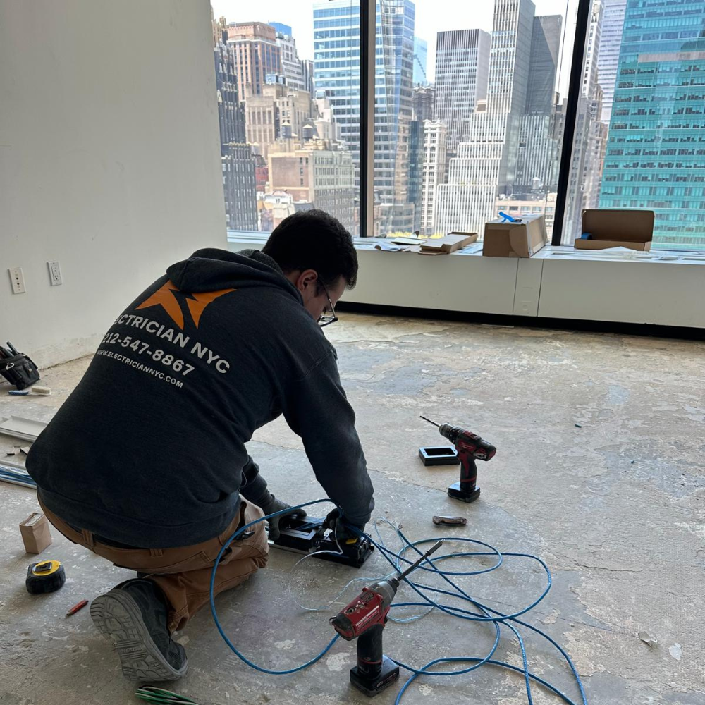 Electrician NYC team at work