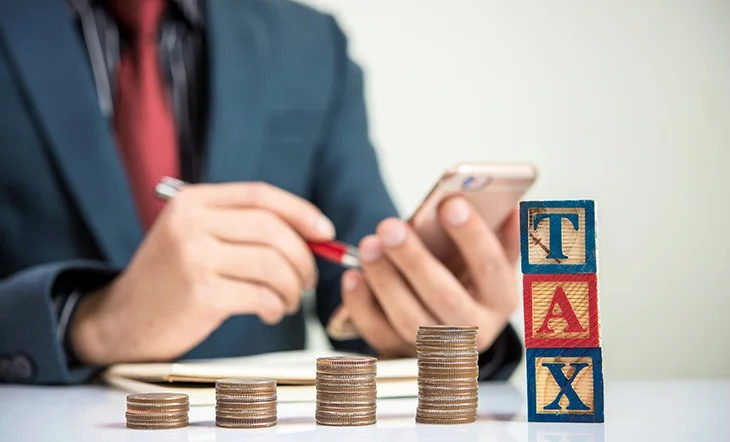 Save Tax with financial advisor