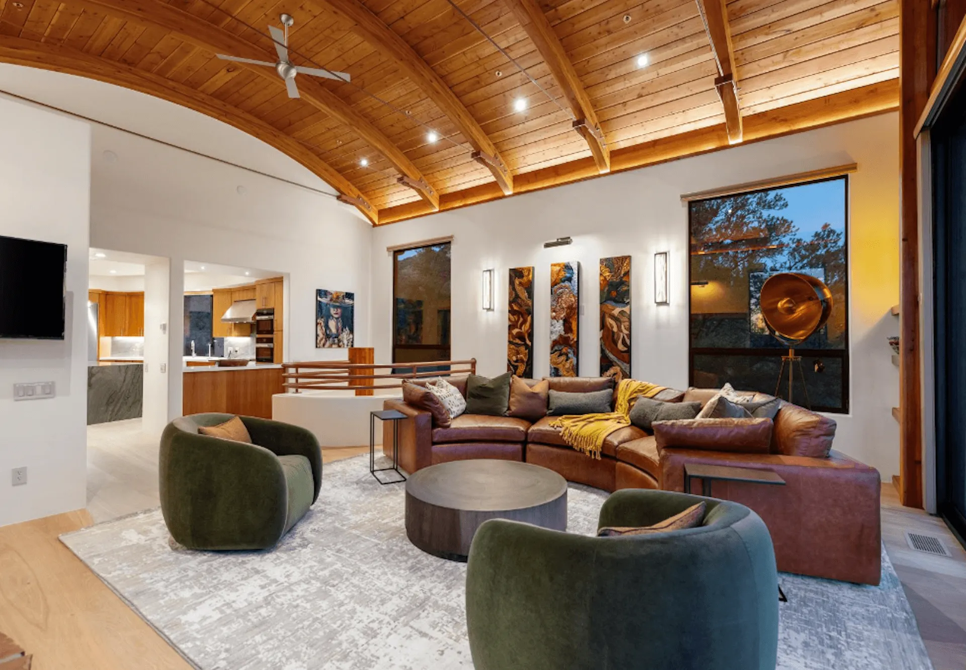 A beautifully furnished living room