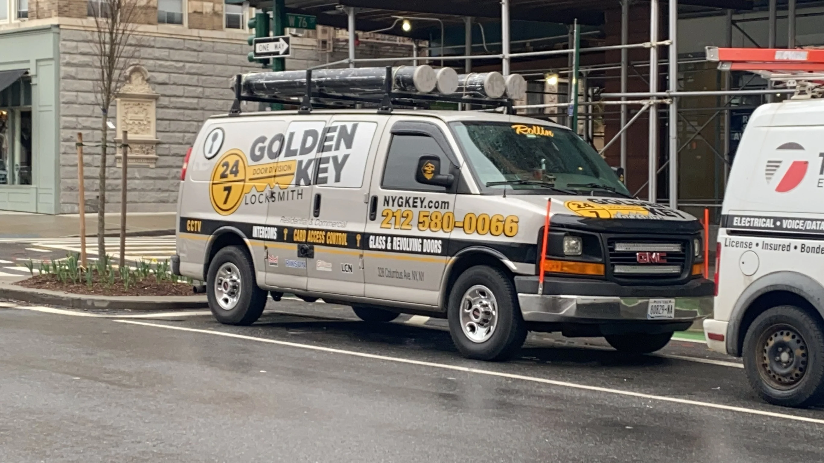 Golden Key Locksmith NYC technician at work