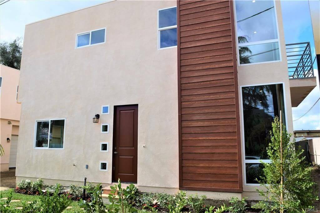 Apartment in Panorama City, CA