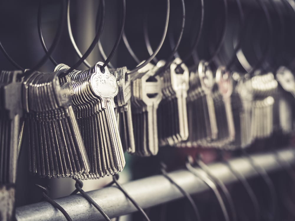 Commercial locksmith services