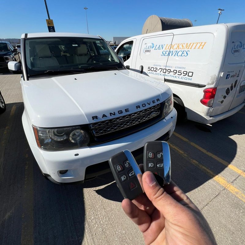 LAN Locksmith service van