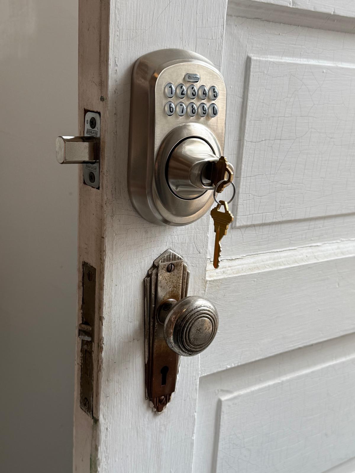 Commercial locksmith Minneapolis