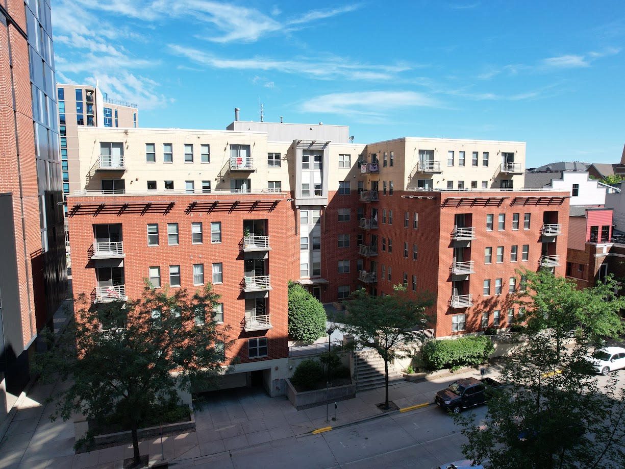 420 West - Campus Housing