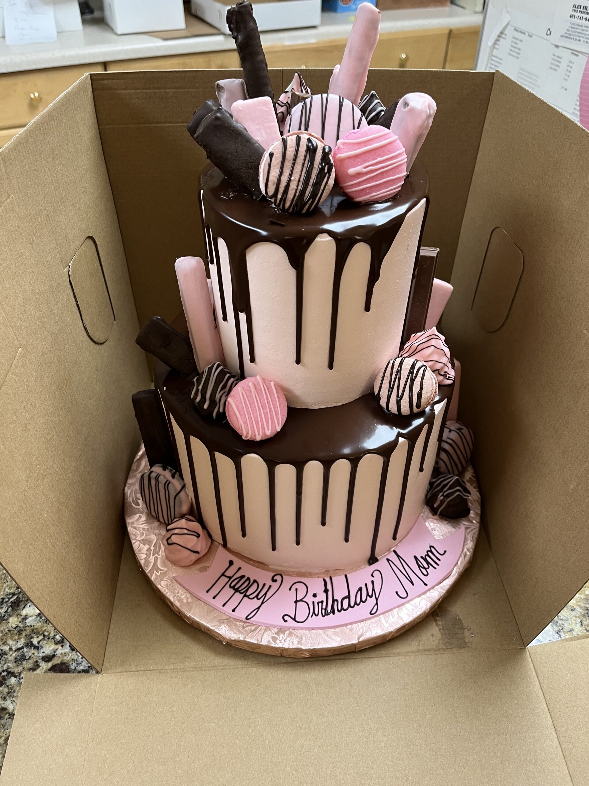 Elegant artisan cake from Mikkelsen's Pastry Shop