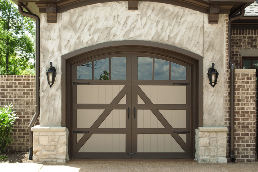 Signature Carriage Painted Garage Door