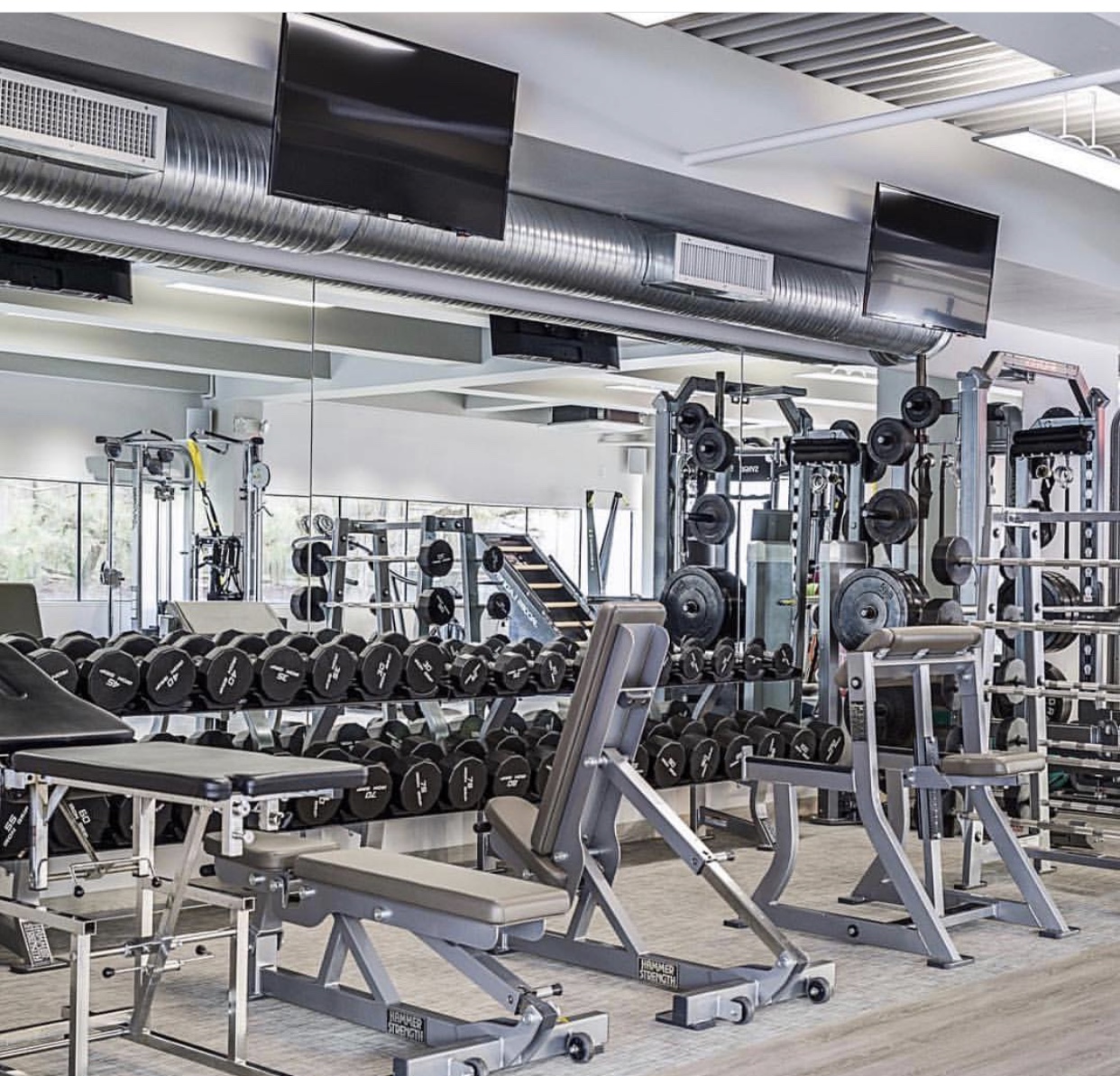 Massage therapy at Peak 360 Greenwich