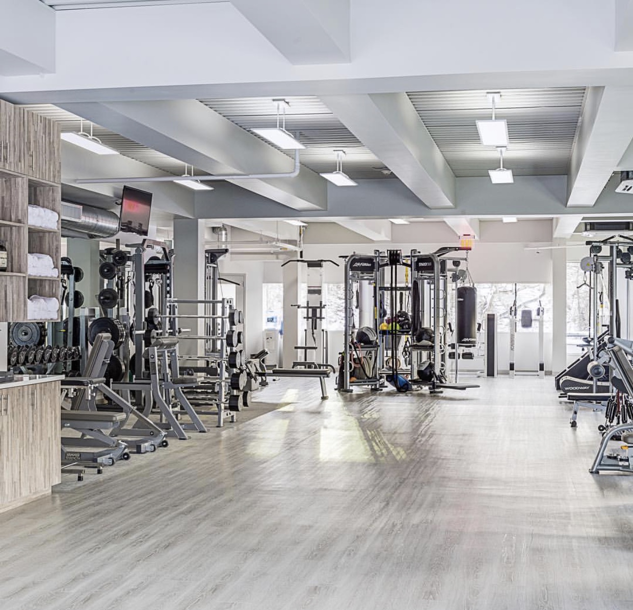 Peak 360 Greenwich team and facility