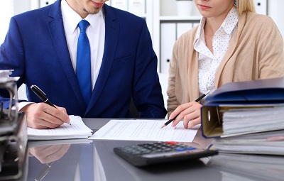 CPAs in Seattle at Raymond Lyle CPA PLLC