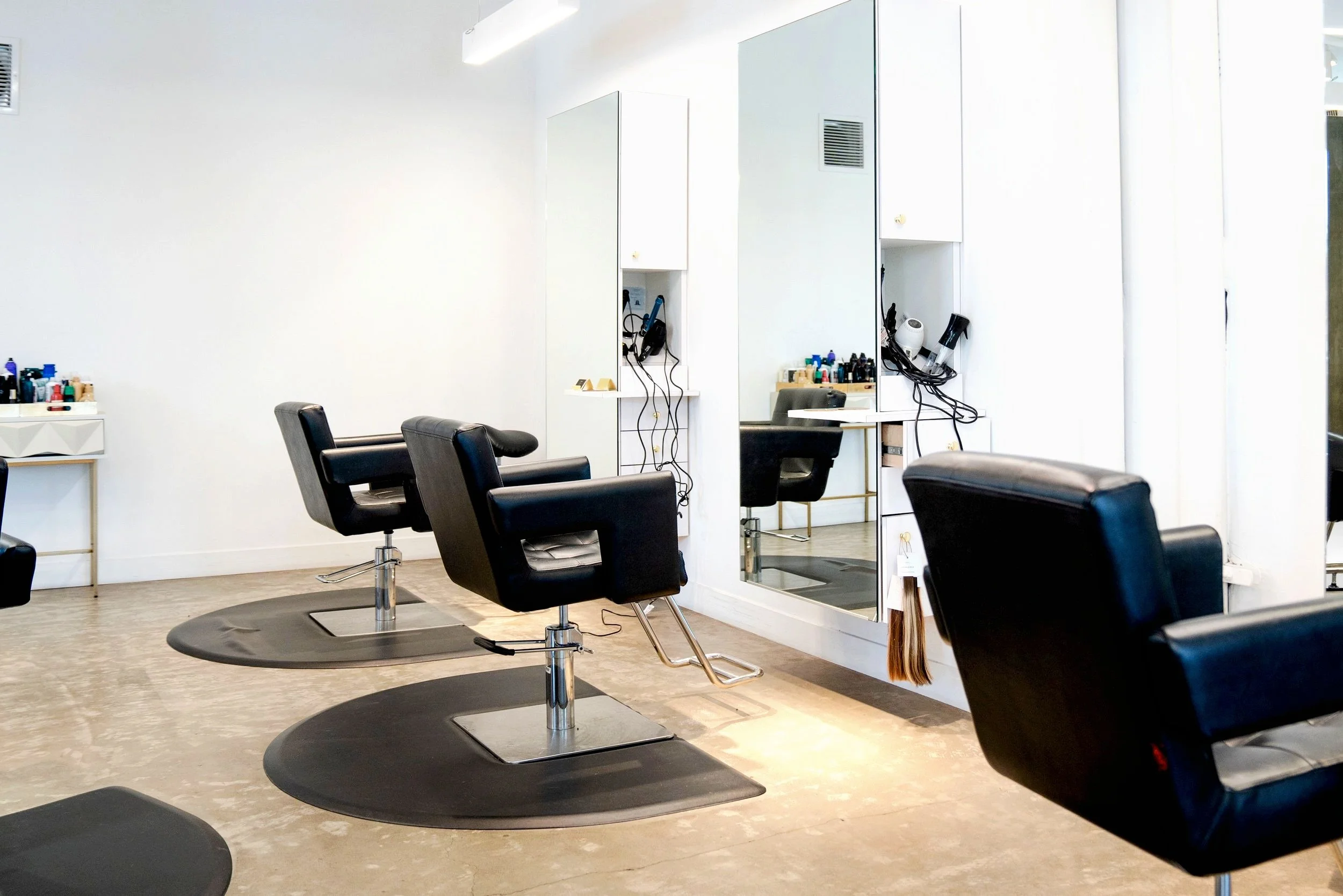 Rinse Salon interior