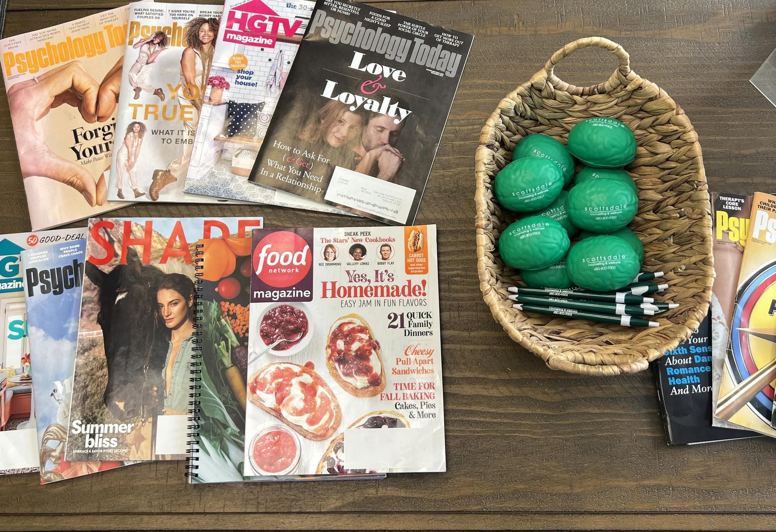 Welcoming table with magazines and stress balls