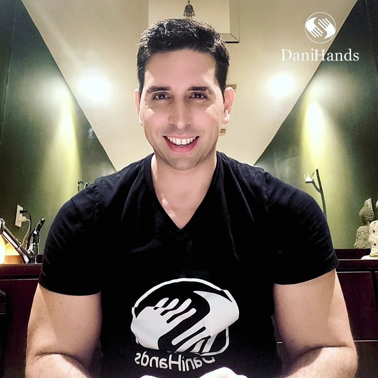 DaniHands team member