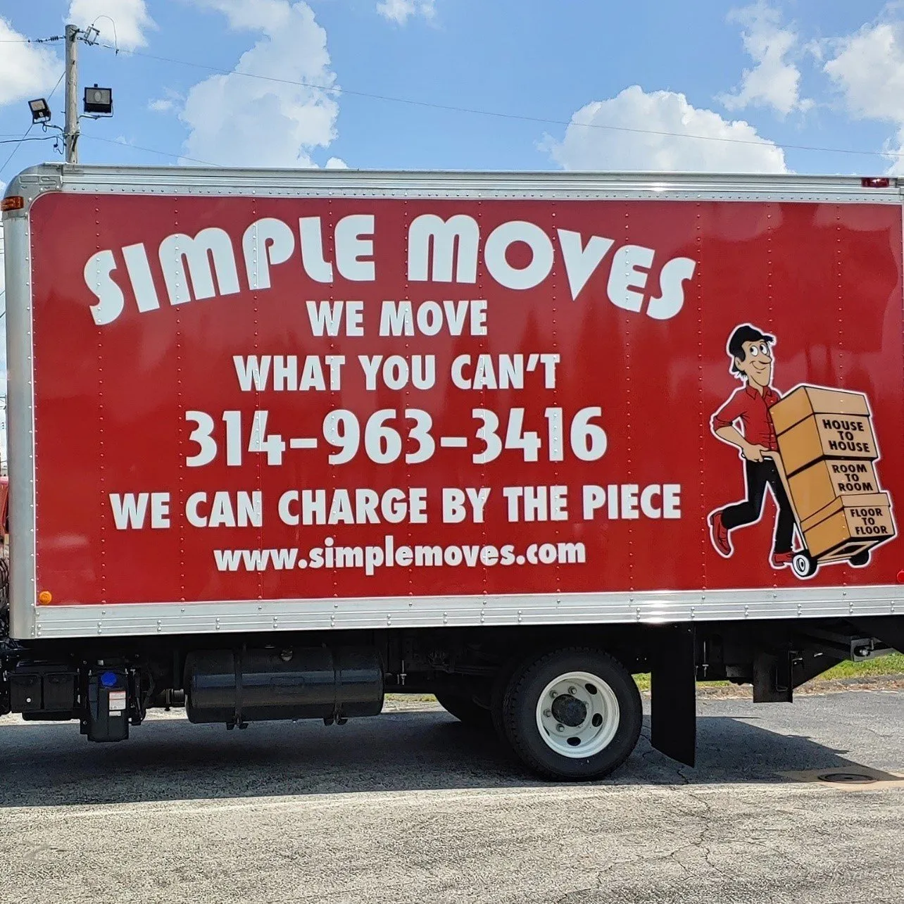 Simple Moves Truck – Commercial Moving St. Louis