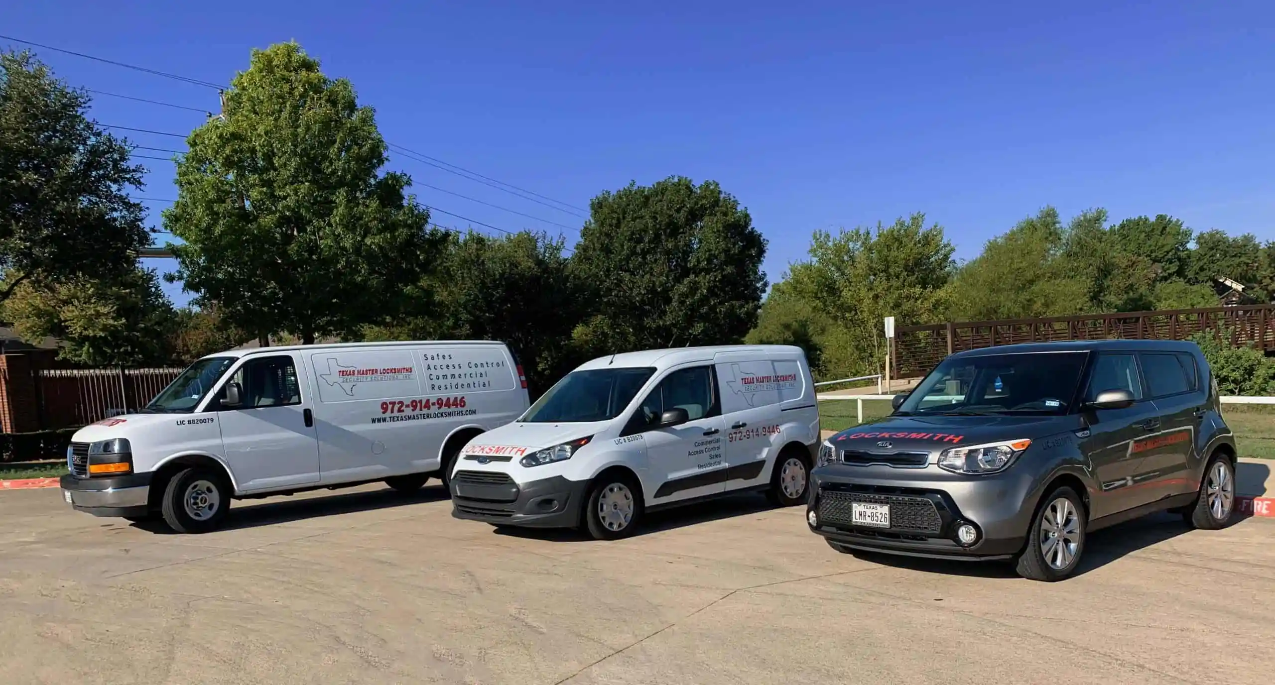 Texas Master Locksmiths van on job site