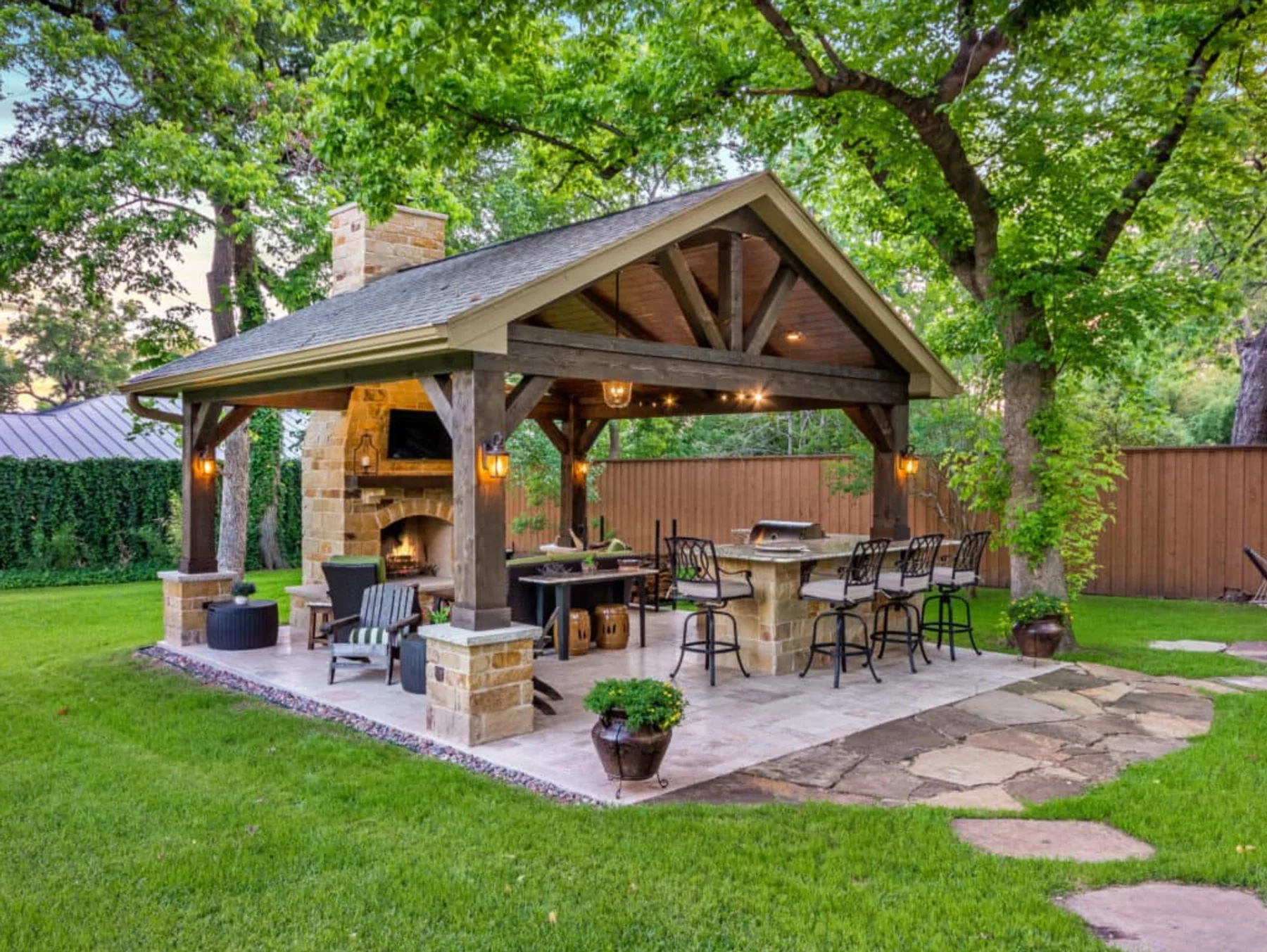 Outdoor living patio design
