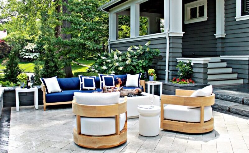 Timberline Landscapes team at work in Webster Groves Missouri