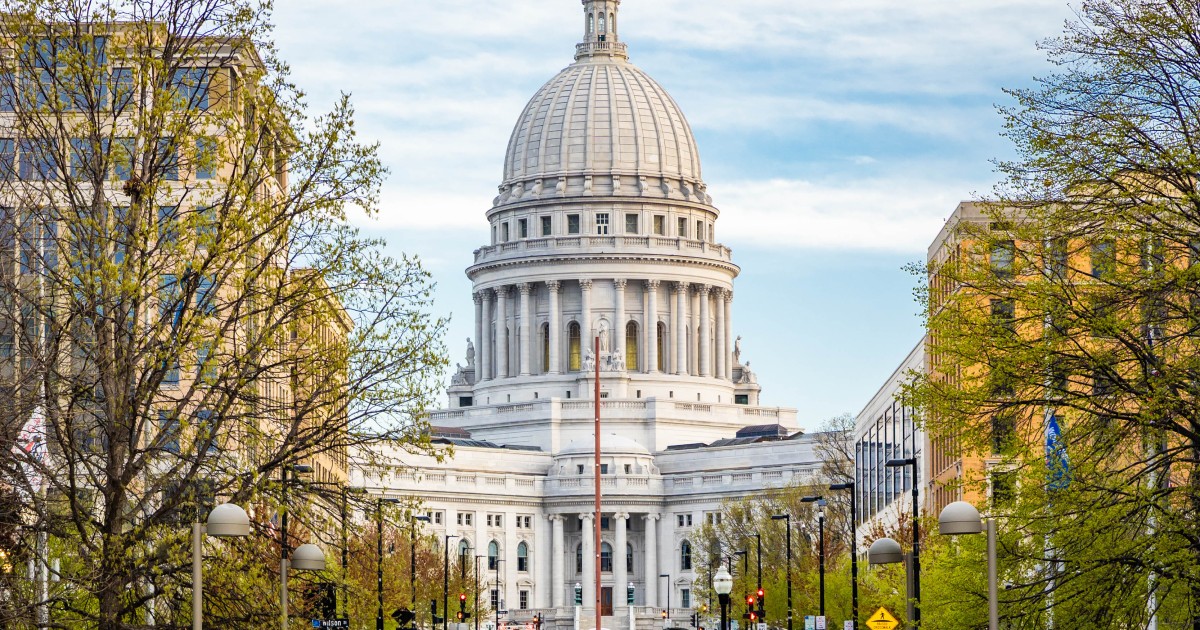 Wisconsin State Capitol from the terrace in spring
