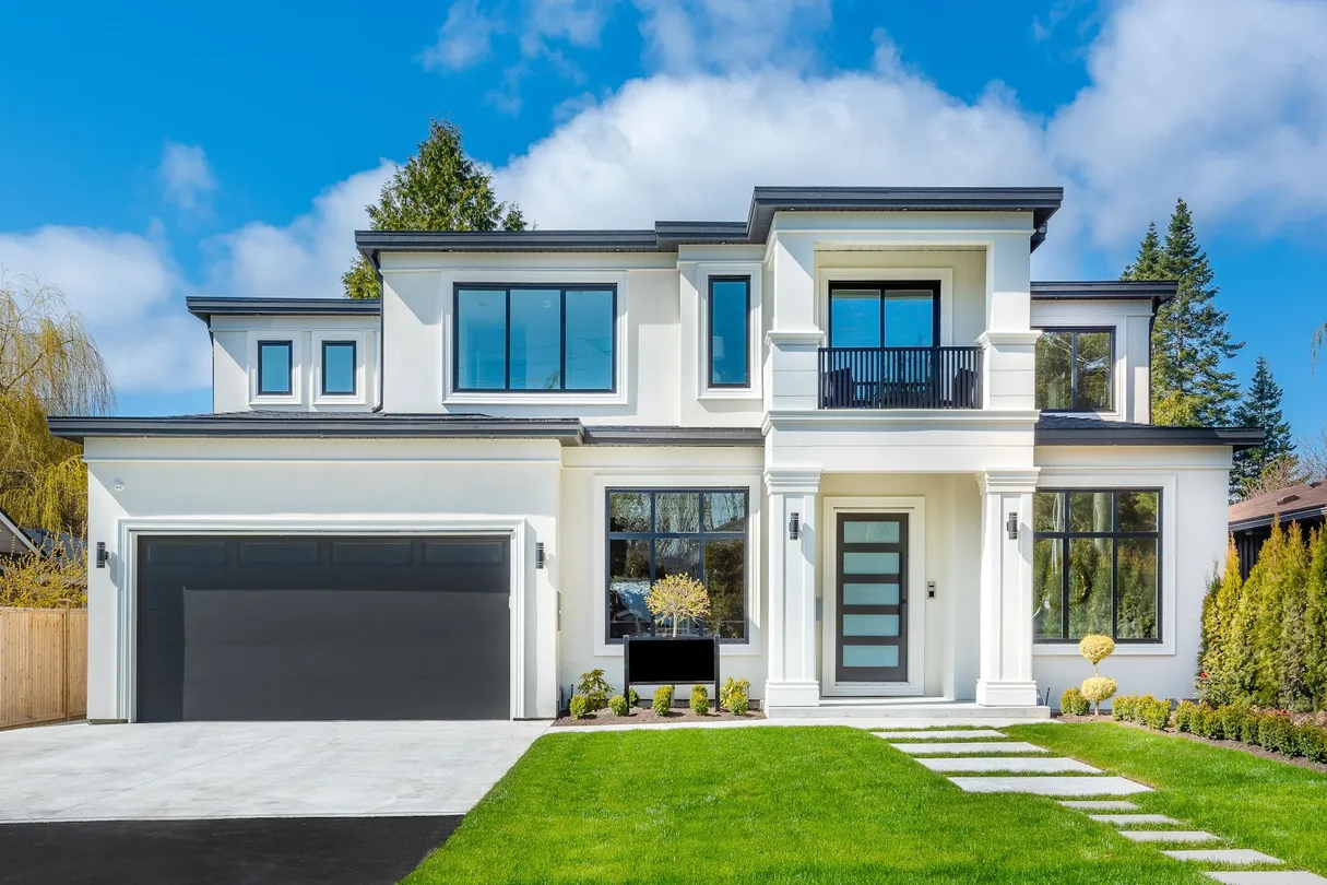 Beautiful home with green lawn