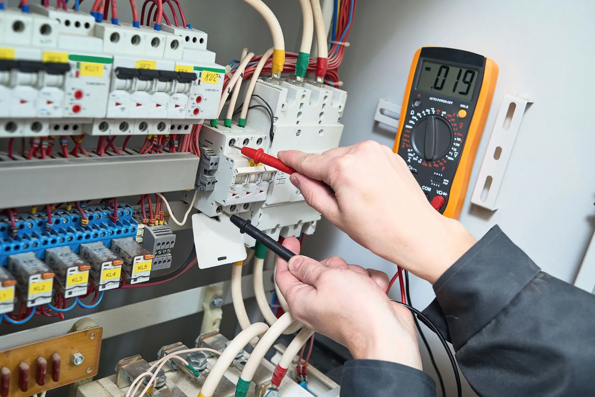 Electrical repairs and troubleshooting